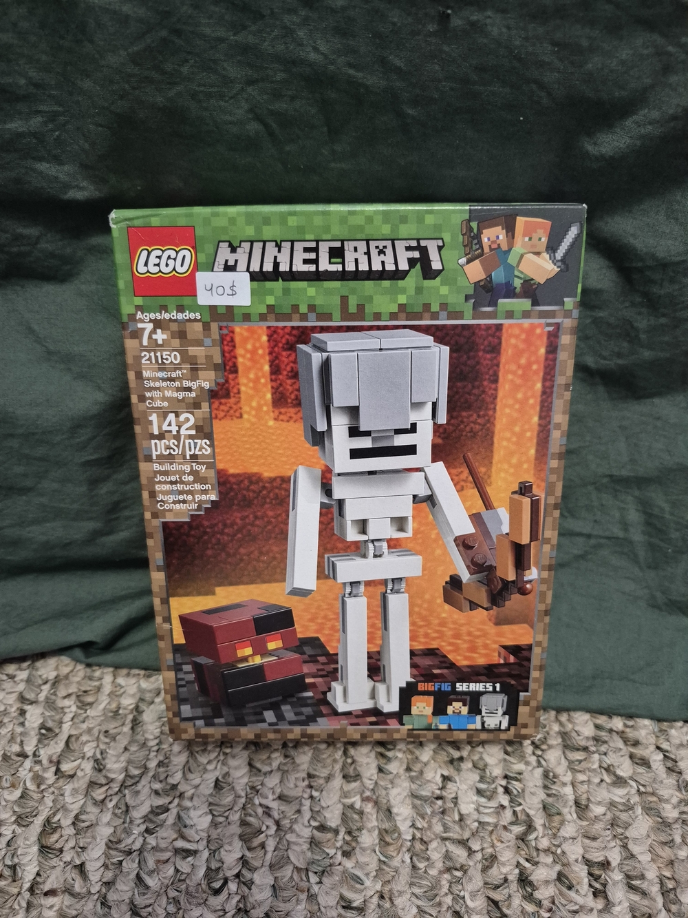 Lego Minecraft Skeleton BigFig with Magma Cube - 21150